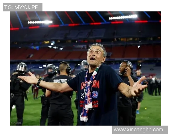 国王杯惊现冷门巴黎圣日耳曼狂胜那不勒斯四球逆转引发全场沸腾